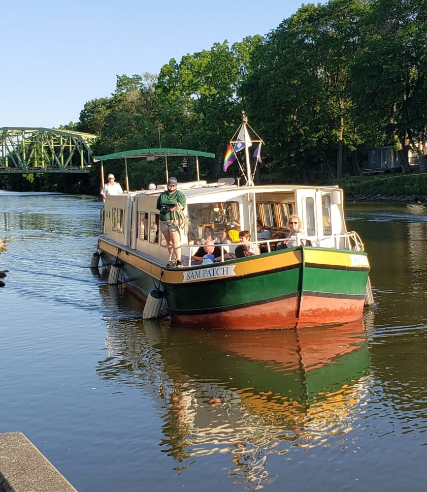 a small boat in a body of water