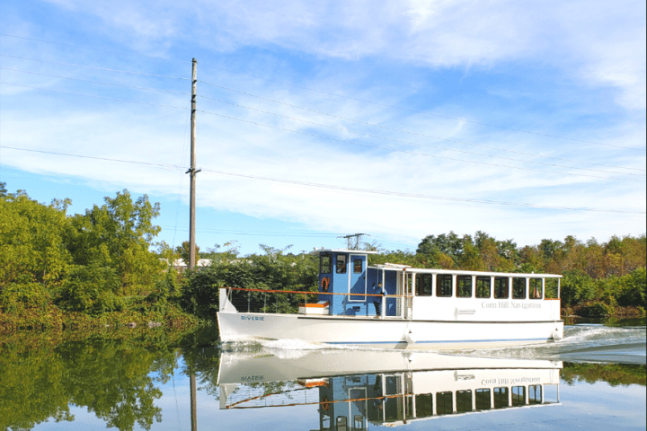 a small boat in a body of water