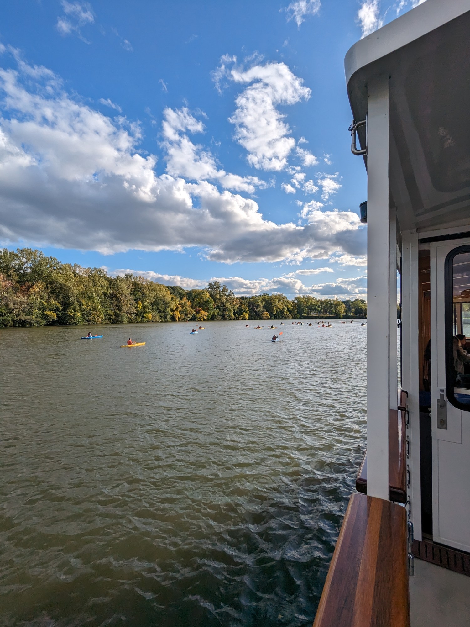 PXL_20231007_204844030.MP